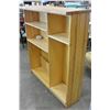 Image 2 : PINE BOOKSHELF