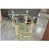 Image 2 : GLASSTOP ENDTABLE