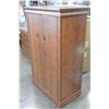 Image 2 : TWO DOOR MAPLE DRESSER