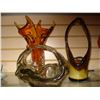 Image 1 : 3 ART GLASS DISHES AND VASES