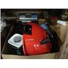 Image 1 : BOX OF KITCHEN APPLIANCES