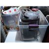 Image 1 : TOTE OF KITCHEN APPLIANCES, GRINDER, JUICER, AND MORE