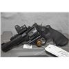 Image 2 : Restricted Handgun Smith & Wesson Perfomance Center Model 327 ( M & P R8 Tactial Rail .357 Mag Cal 8