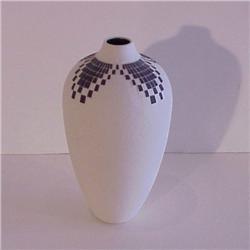 Leslie Thompson raku ceramic