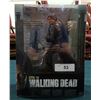 Image 1 : THE WALKING DEAD 10" DARYL DIXON DELUXE ACTION FIGURE