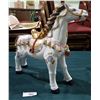 Image 2 : LARGE HAND PAINTED SPANISH PORCELAIN HORSE