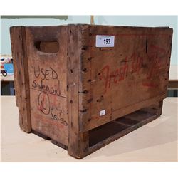 VINTAGE 7UP WOOD POP CRATE