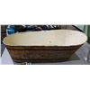Image 1 : VINTAGE TIN BABY BATH TUB