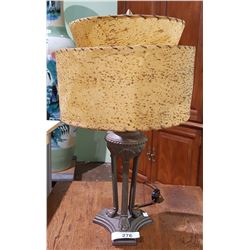 VINTAGE TABLE LAMP W/ ORNATE BRONZE BASE