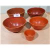 Image 1 : 5 VINTAGE BOWER BOWLS