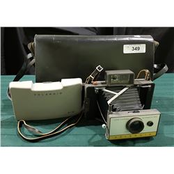 VINTAGE POLAROID CAMERA IN CASE