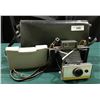Image 1 : VINTAGE POLAROID CAMERA IN CASE