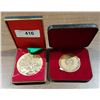 Image 1 : 2 MEDALS IN THE PRESENTATION CASES