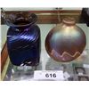 Image 1 : TWO ROBERT HELD ART GLASS VASES SIGNED