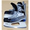 Image 1 : PAIR NIKE V4 HOCKEY SKATES SIZE 7.5