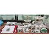 Image 1 : APPROX 47 PIECE SPODE "CHRISTMAS TREE" CHINA SET