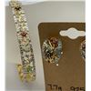Image 4 : GORGEOUS GOLD TONED STERLING SILVER SET WITH MULTI-COLORED RHINESTONE FLOWERS