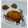 Image 1 : BALTIC AMBER AND STERLING SILVER CLIP-BACK EARRINGS AND LARGE PENDANT