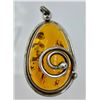 Image 3 : BALTIC AMBER AND STERLING SILVER PENDANT AND BRACELET