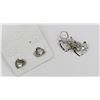 Image 1 : TRU KAY "TK" STAMPED HEART SHAPED EARRINGS AND PIN SET