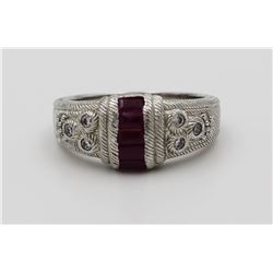 JUDITH RIPKA STERLING SILVER RING