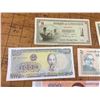 Image 2 : Lot of World Bank Notes