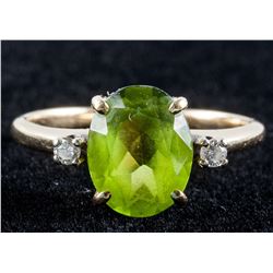 14k Gold Peridot & Diamond Ring