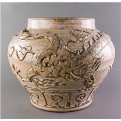 Chinese Yuan/Ming Period Porcelain Dragon Jar