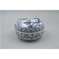 A Blue-and-White "Three Friends of Winter" Porcelain Box and Cover.