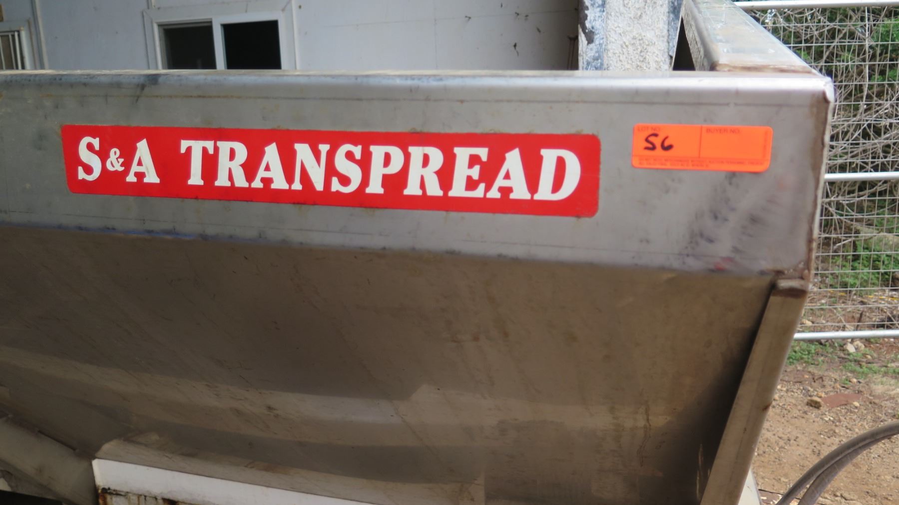 Transpread SNA Transpread Fertilizer Spreader w/ Extra Used Chain - Oahu Auctions