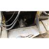 Image 33 : SNA Transpread Fertilizer Spreader w/ Extra Used Chain