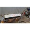 Image 5 : SNA Transpread Fertilizer Spreader w/ Extra Used Chain