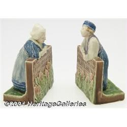 Rookwood: A PAIR OF AMERICAN POTTERY BOOKENDS (Rookwood)