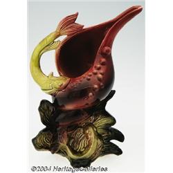 Hull: AN EBBTIDE AMERICAN POTTERY VASE (Hull)