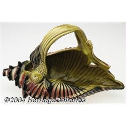 Hull: AN EBBTIDE AMERICAN POTTERY BASKET (Hull)