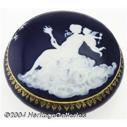 Limoges: A EUROPEAN PORCELAIN COVERED BOX (Limoges)