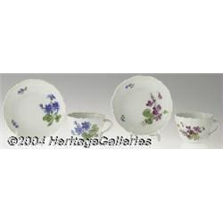 Meissen: A PAIR OF GERMAN PORCELAIN DEMI CUPS AND SAUCERS (Meissen)