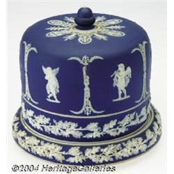 Wedgwood: A PORCELAIN CHEESE PLATE (Wedgwood)