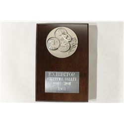 4"X6" WOOD PLAQUE PRESENTED TO EXHIBITOR