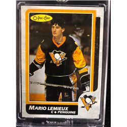 1986 O-PEE-CHEE #1 BOX-BOTTOMS HAND-CUT MARIO LEMIEUX HOCKEY CARD