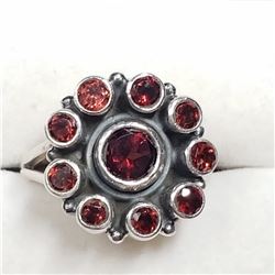 STERLING SILVER GARNET RING SIZE 8