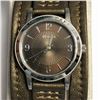 Image 1 : 11) ROOTS BROWN LEATHER WATCH