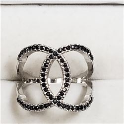 59) STERLING SILVER ONYX RING SIZE 5.5