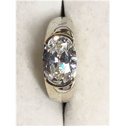 8) STERLING SILVER CUBIC ZIRCONIA RING SIZE 8