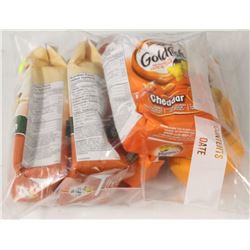 BAG OF ASSORTED GOLDFISH CRACKERS