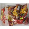 Image 1 : BAG OF ASSORTED CANDIES