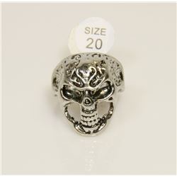 NEW GOTHIC SKULL BIKER RING SIZE: 10