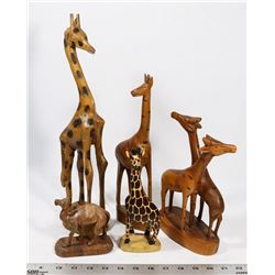 SET OF 4 WOODEN GIRAFFES