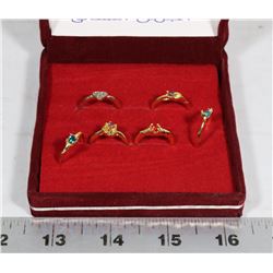 LOT OF 6 LADIES RINGS