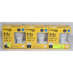 LOT OF THREE 9.5W LED LIGHT BULBS